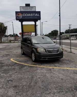 2016 Chrysler Town and Country Touring